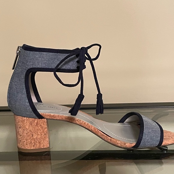 Bandolino cork/denim sandals size 7.5 - Picture 5 of 9